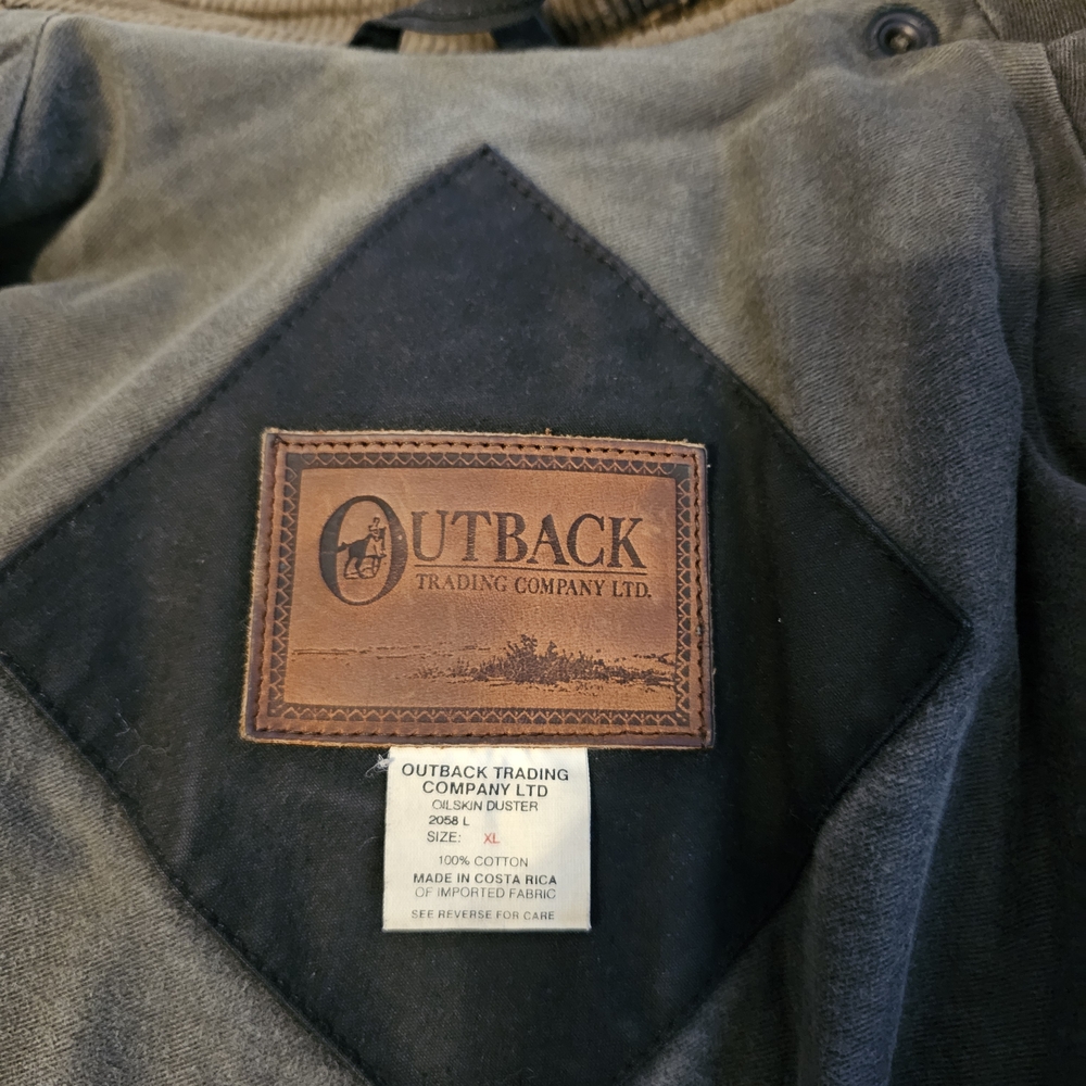Oilskins of the Outback Men's Trench Coat - Black - Picture 4 of 4